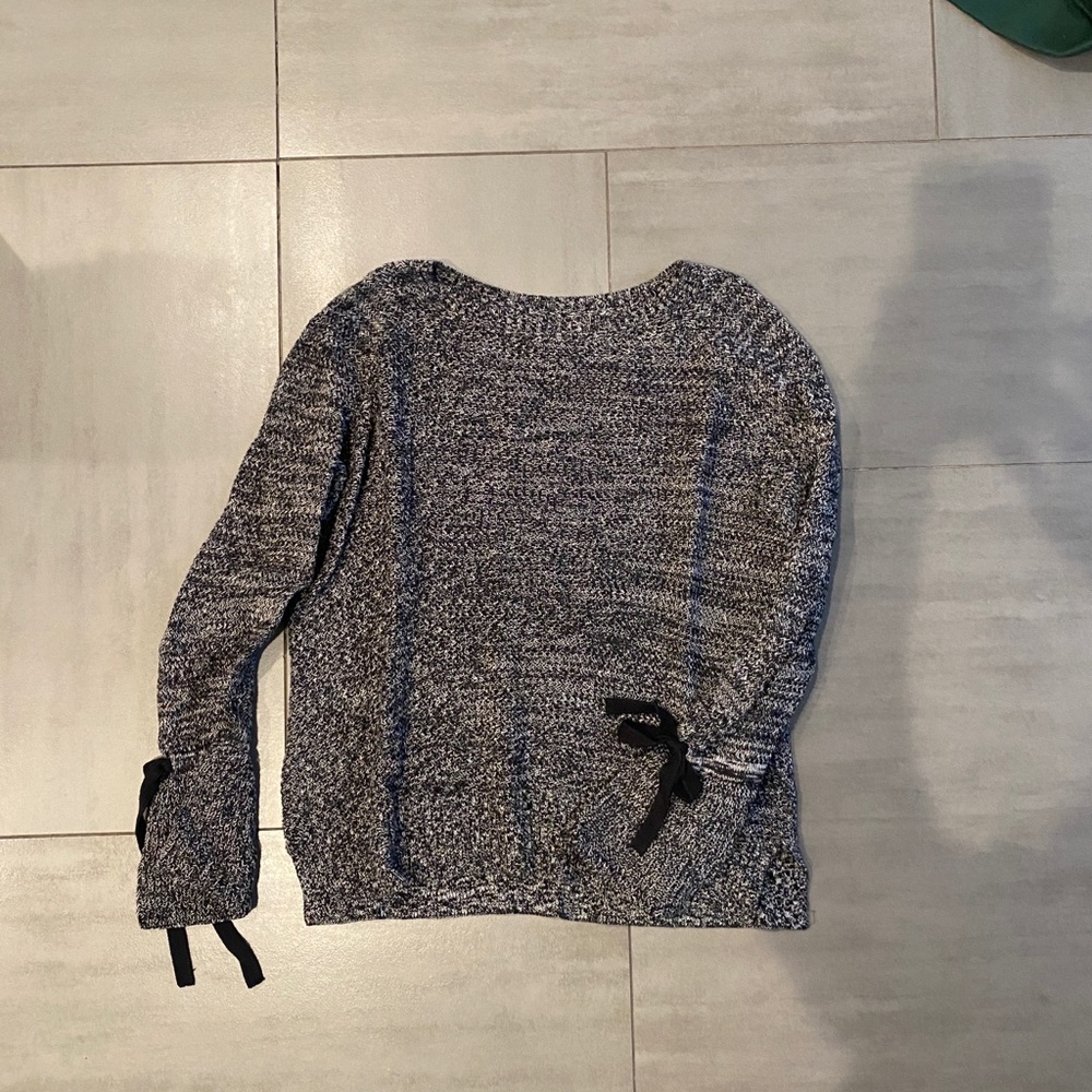 Loft sweater size small